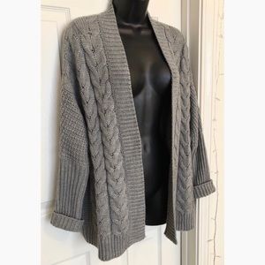 Forever 21 Gray Cable Knit Chunky Cardigan Sweater